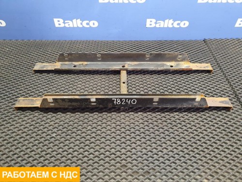 Кронштейн ящика АКБ